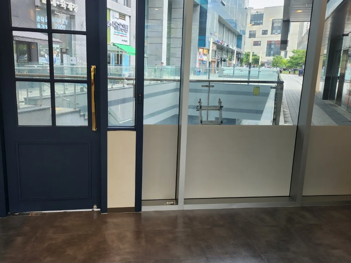 양천구 신월동 점포 카운터 검사실 위생청소 사례 - 행진크린